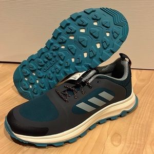 New Womens size 8.5 Adidas shoes